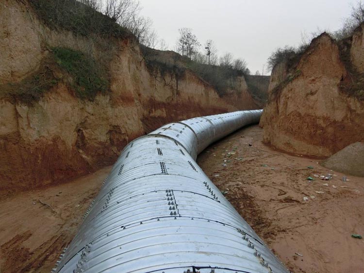 鋼波紋涵管.jpg 鋼波紋涵管.jpg